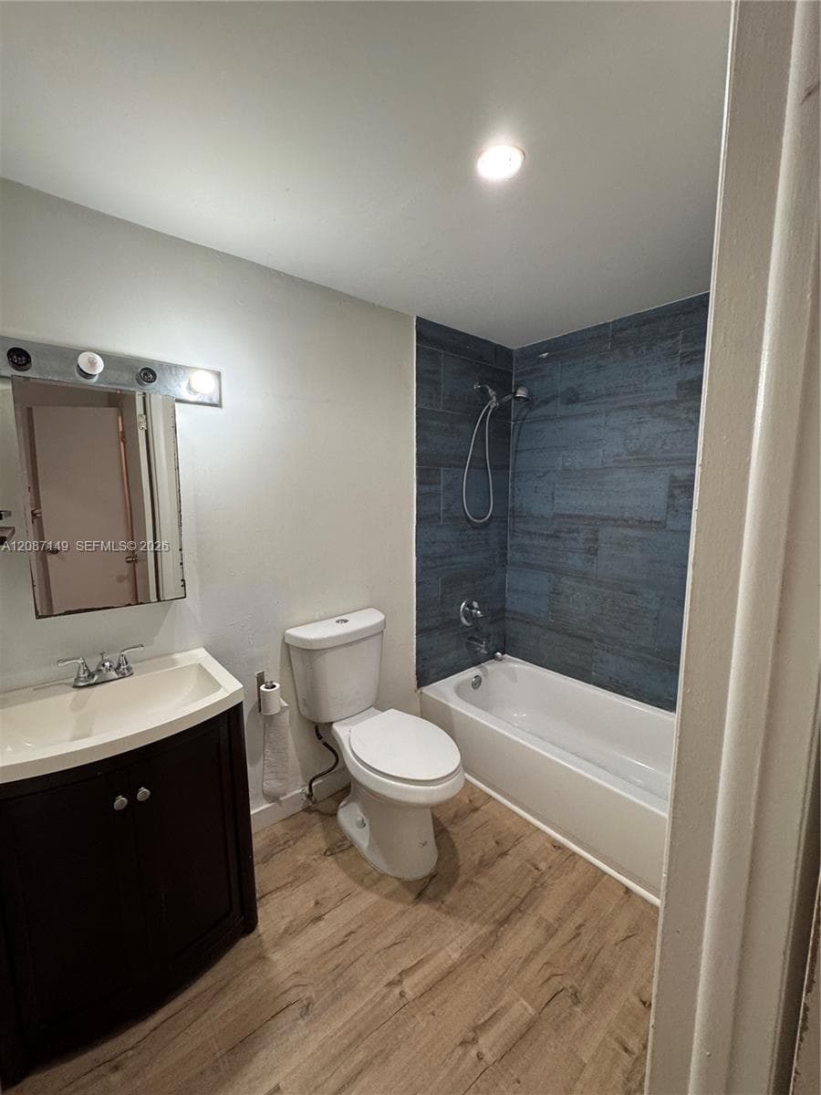 Heritage Condo · #304 in North Miami - Photo 11