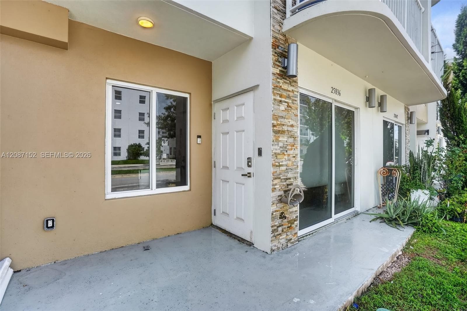 25836 SW 139th Path photo 6