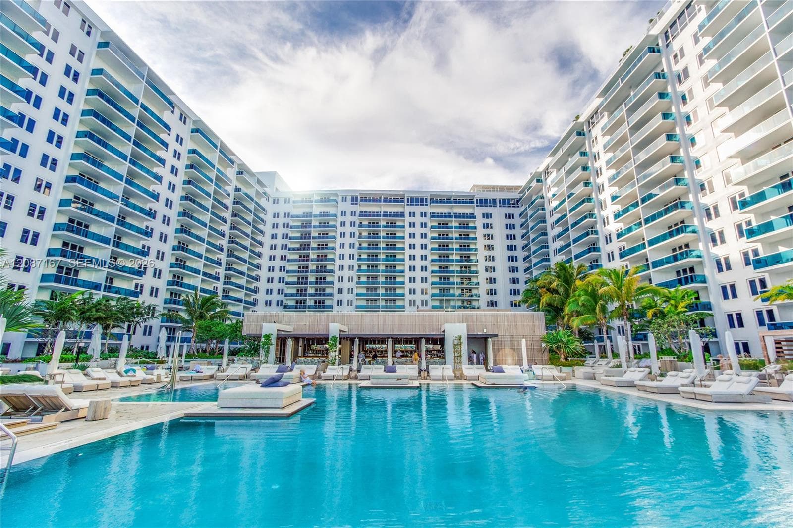Roney Palace · #1026 in Miami Beach - Photo 27