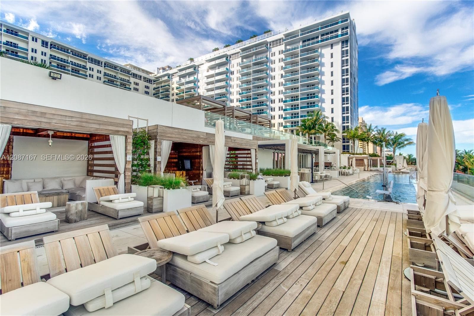 Roney Palace · #1026 in Miami Beach - Photo 3