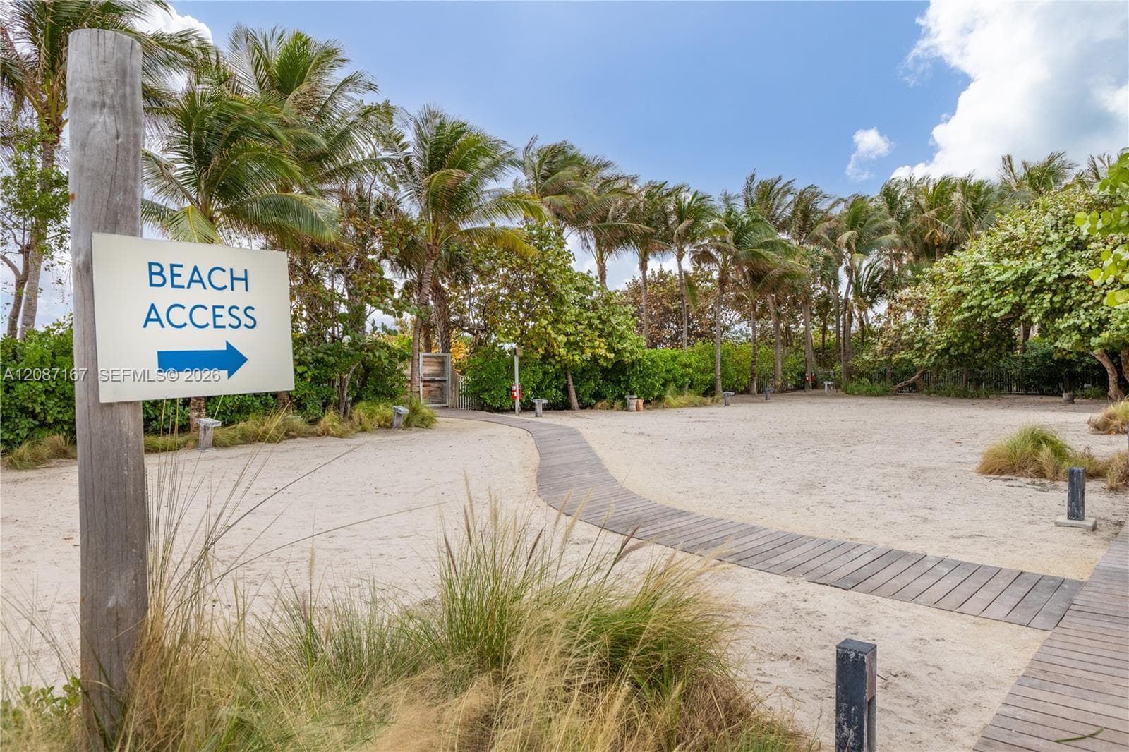 Roney Palace · #1026 in Miami Beach - Photo 36
