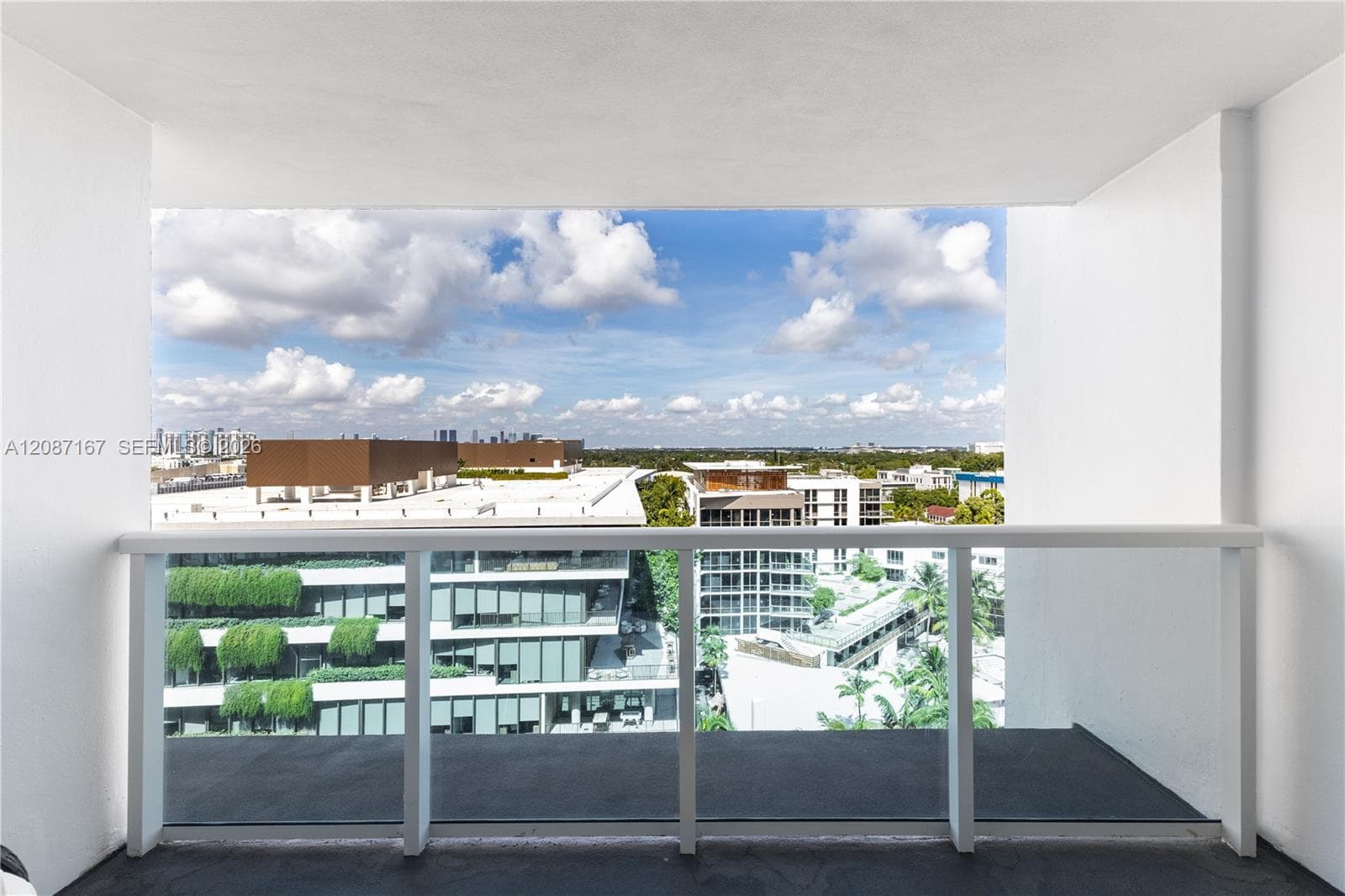 Roney Palace · #1026 in Miami Beach - Photo 24