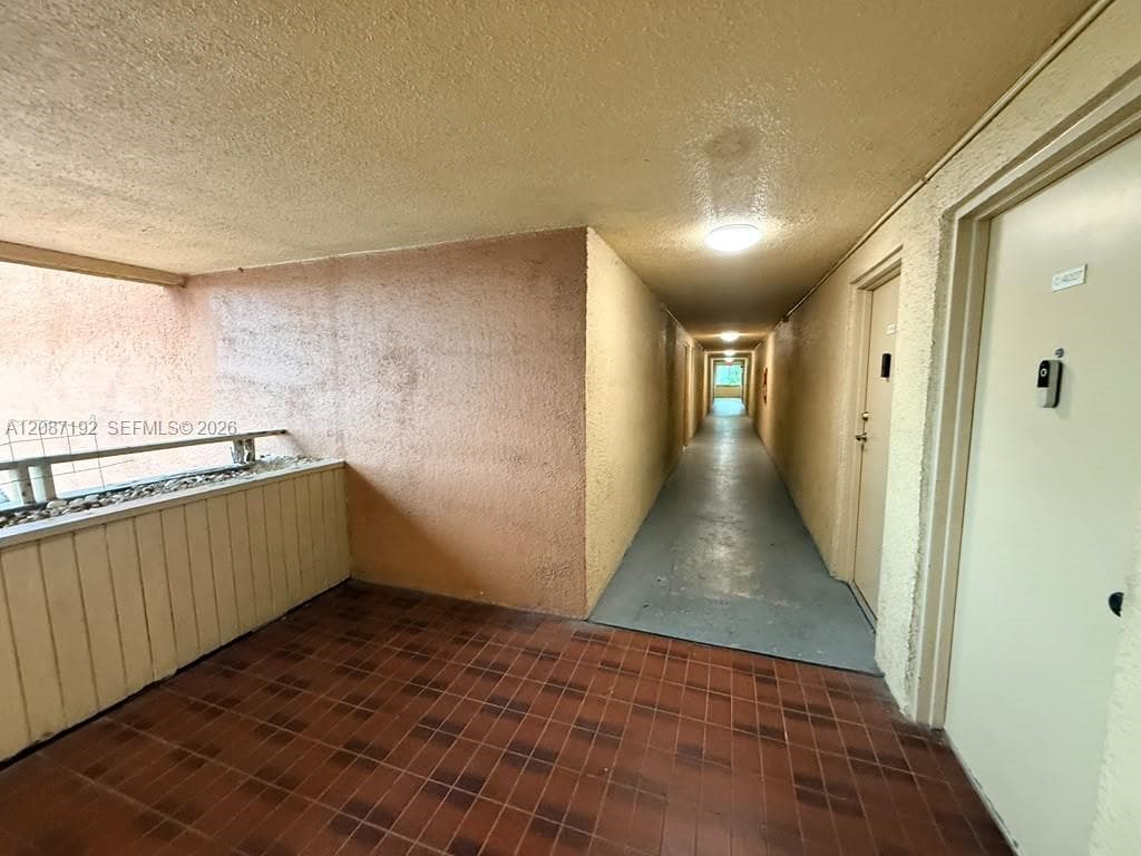 LAKEVIEW GARDENS AT MIAMI · #C4010 in Hialeah - Photo 3
