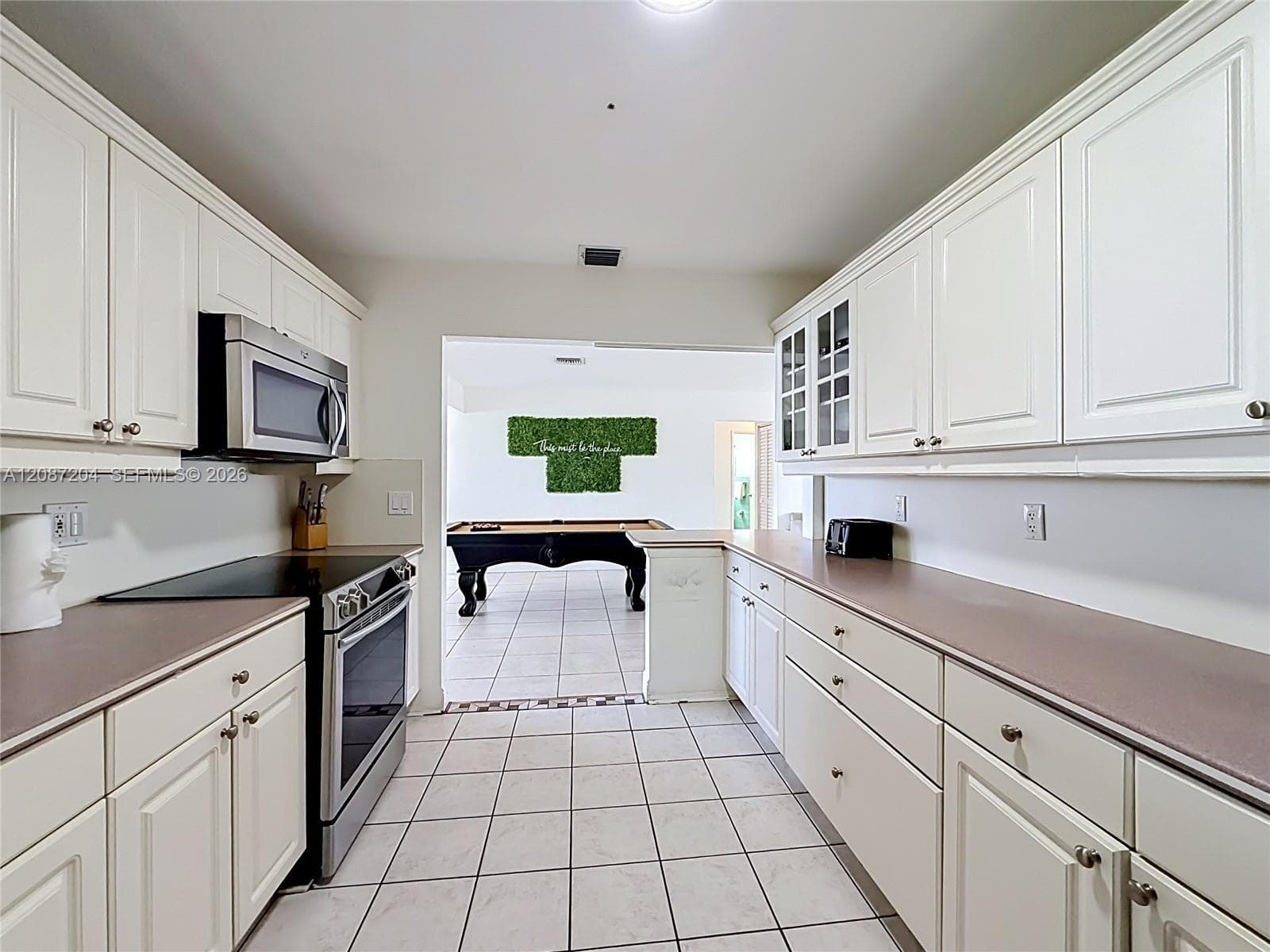 2501 NE 209th Ter photo 16