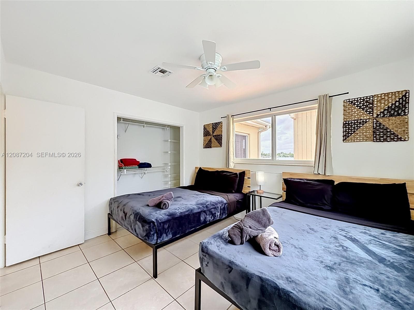 2501 NE 209th Ter photo 28