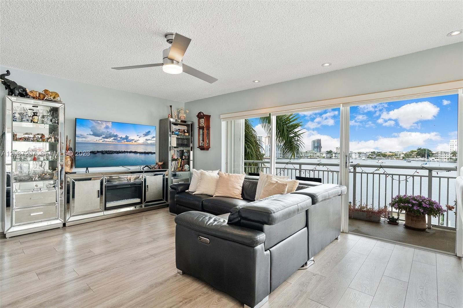 GOLDEN ISLES TOWERS CONDO · #34A in Hallandale Beach - Photo 7