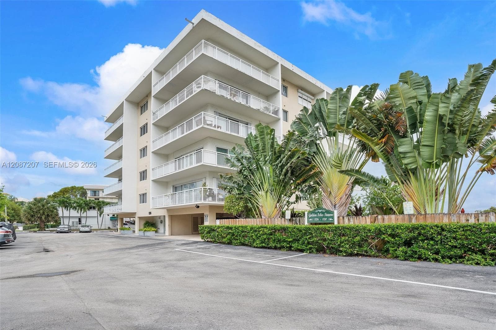 GOLDEN ISLES TOWERS CONDO · #34A in Hallandale Beach - Photo 30