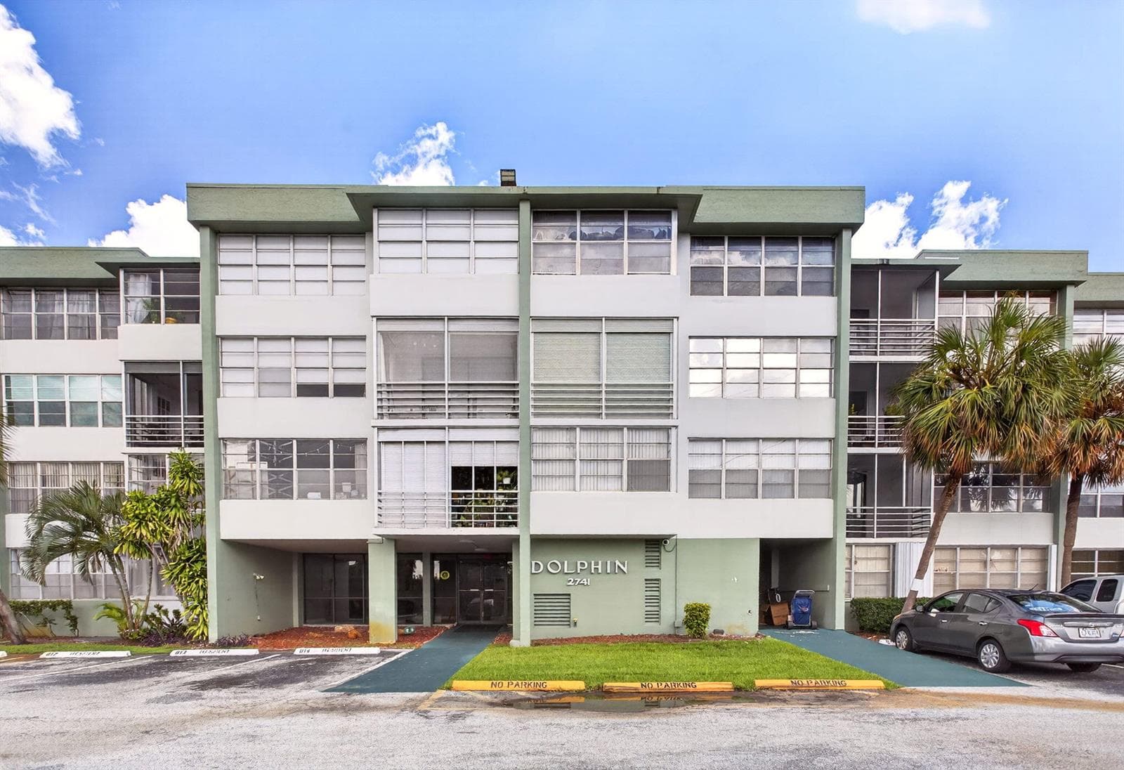 38-web-or-mls-Exterior 2
