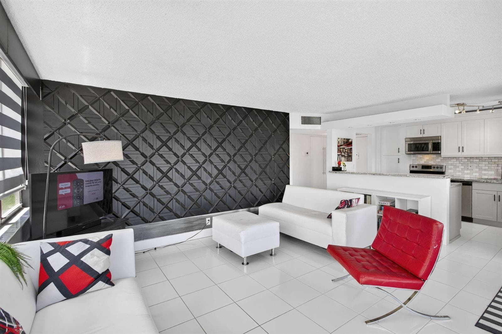 13-web-or-mls-Living Room 3_1