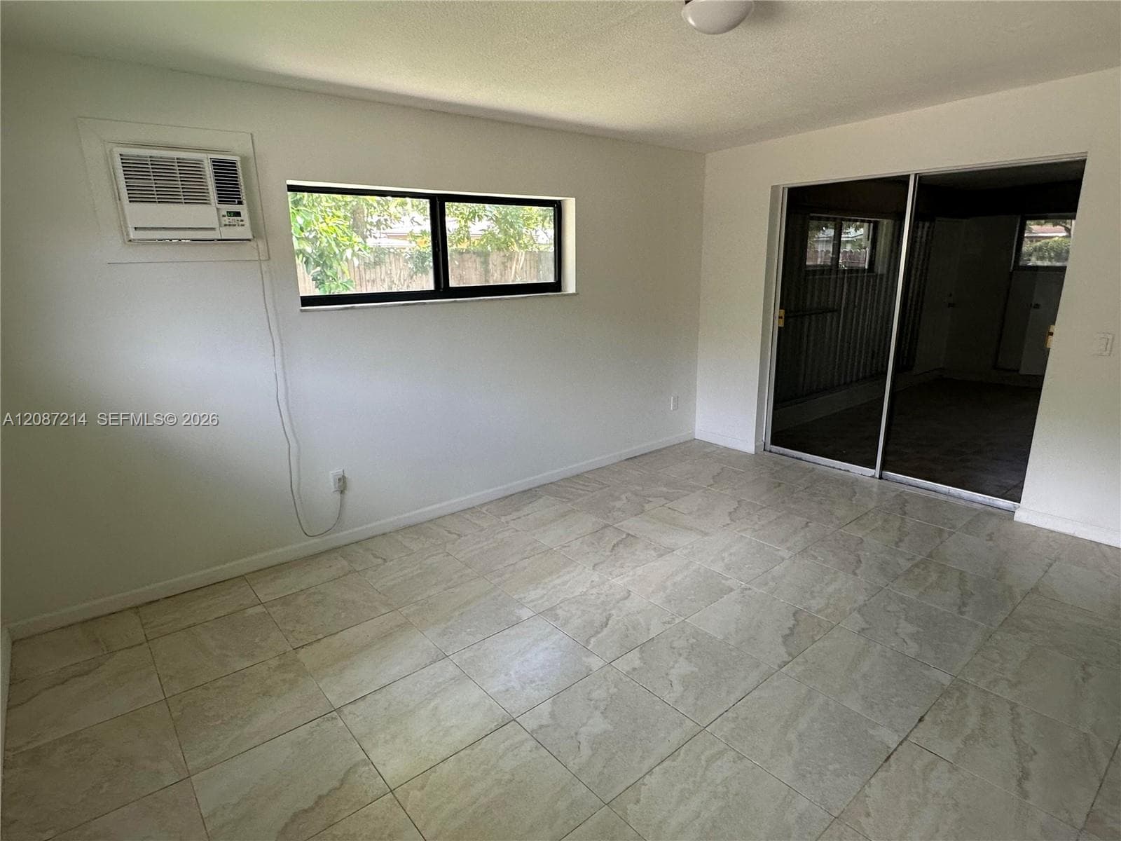 2025 NW 191st St photo 14
