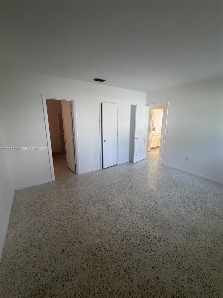 9610 SW 58th St #9610 photo 9