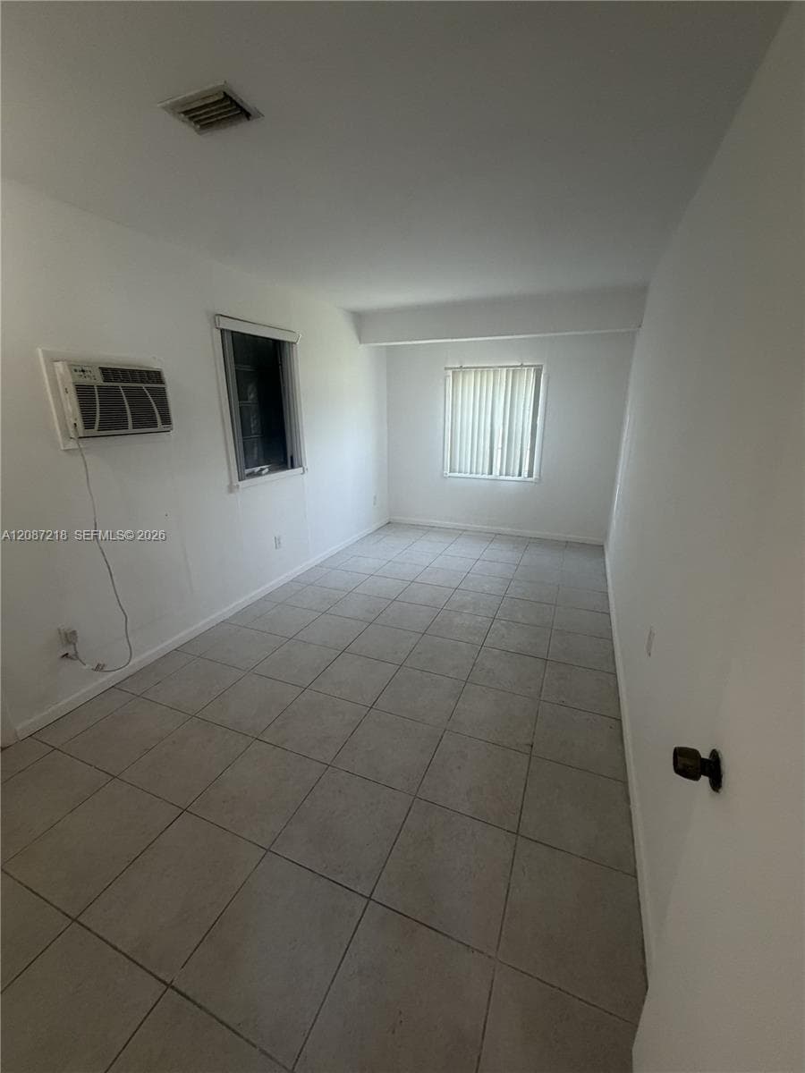9610 SW 58th St #9610 photo 14