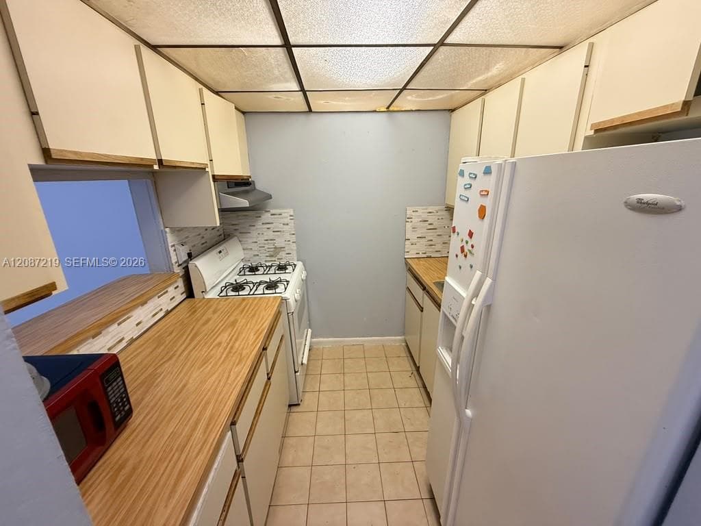 WESTLAND PLAZA CONDO · #309 in Hialeah - Photo 2