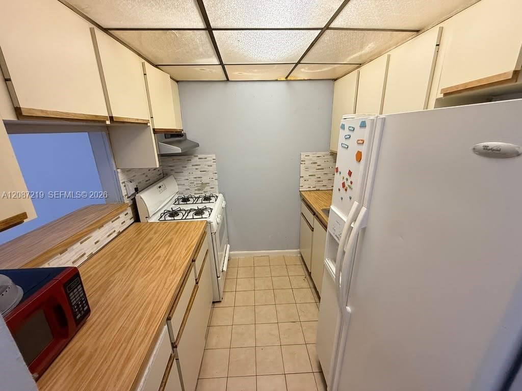 WESTLAND PLAZA CONDO · #309 in Hialeah - Photo 1