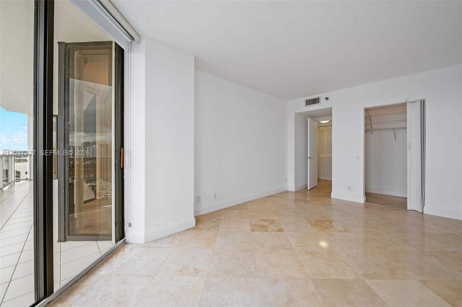 HARBORSIDE · #1807 in Aventura - Photo 18