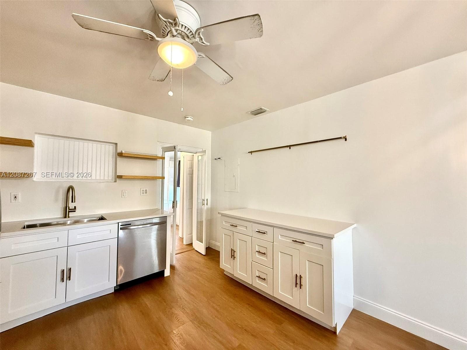 2403 Scott St #A photo 13