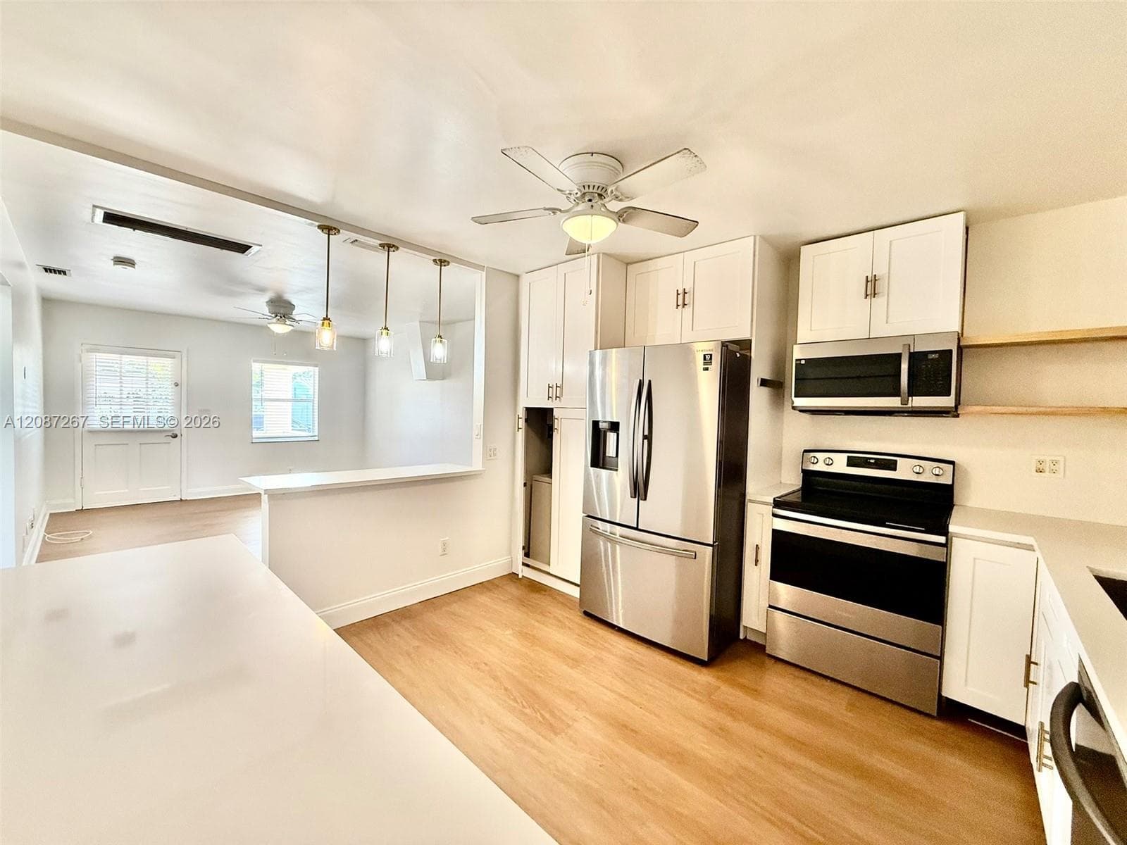 2403 Scott St #A photo 17