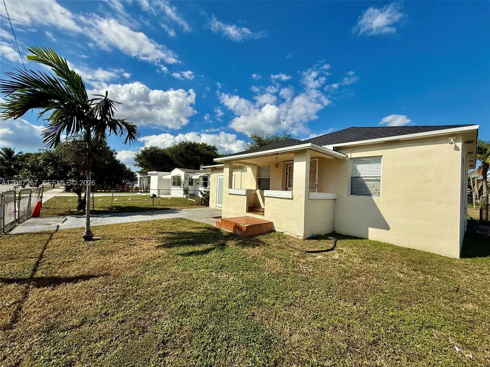 2403 Scott St #A photo 32