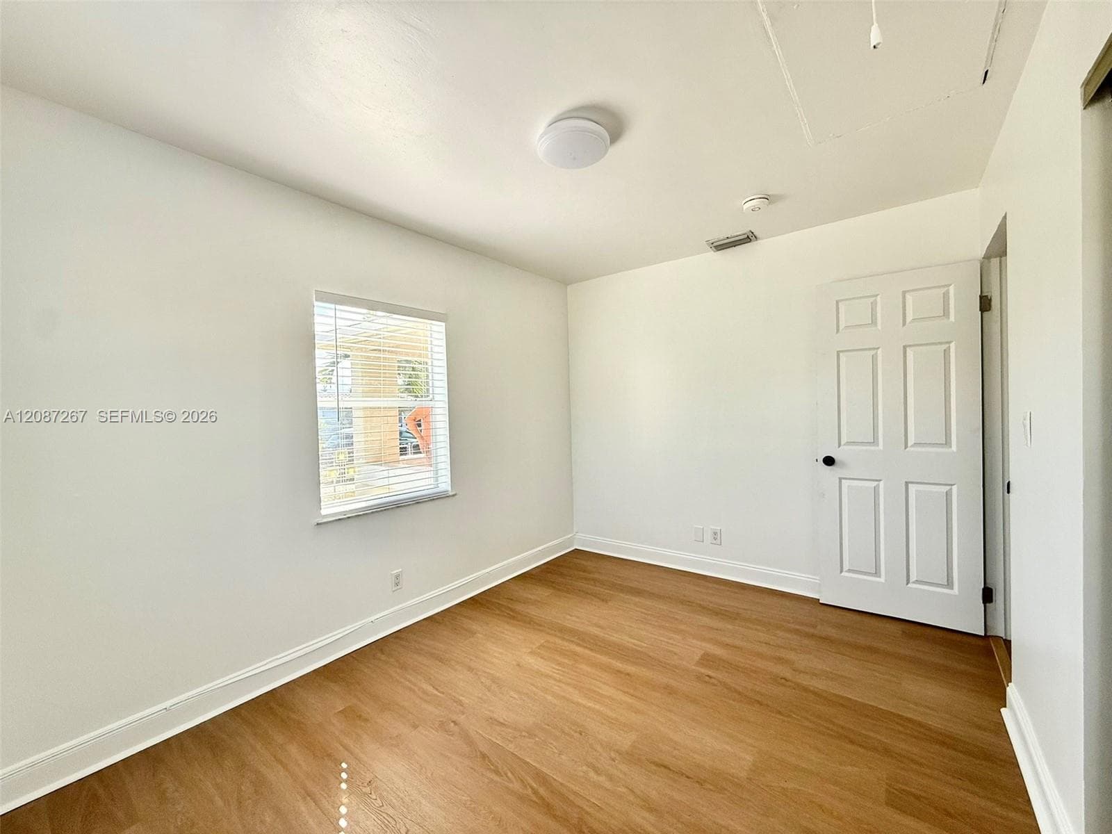 2403 Scott St #A photo 29