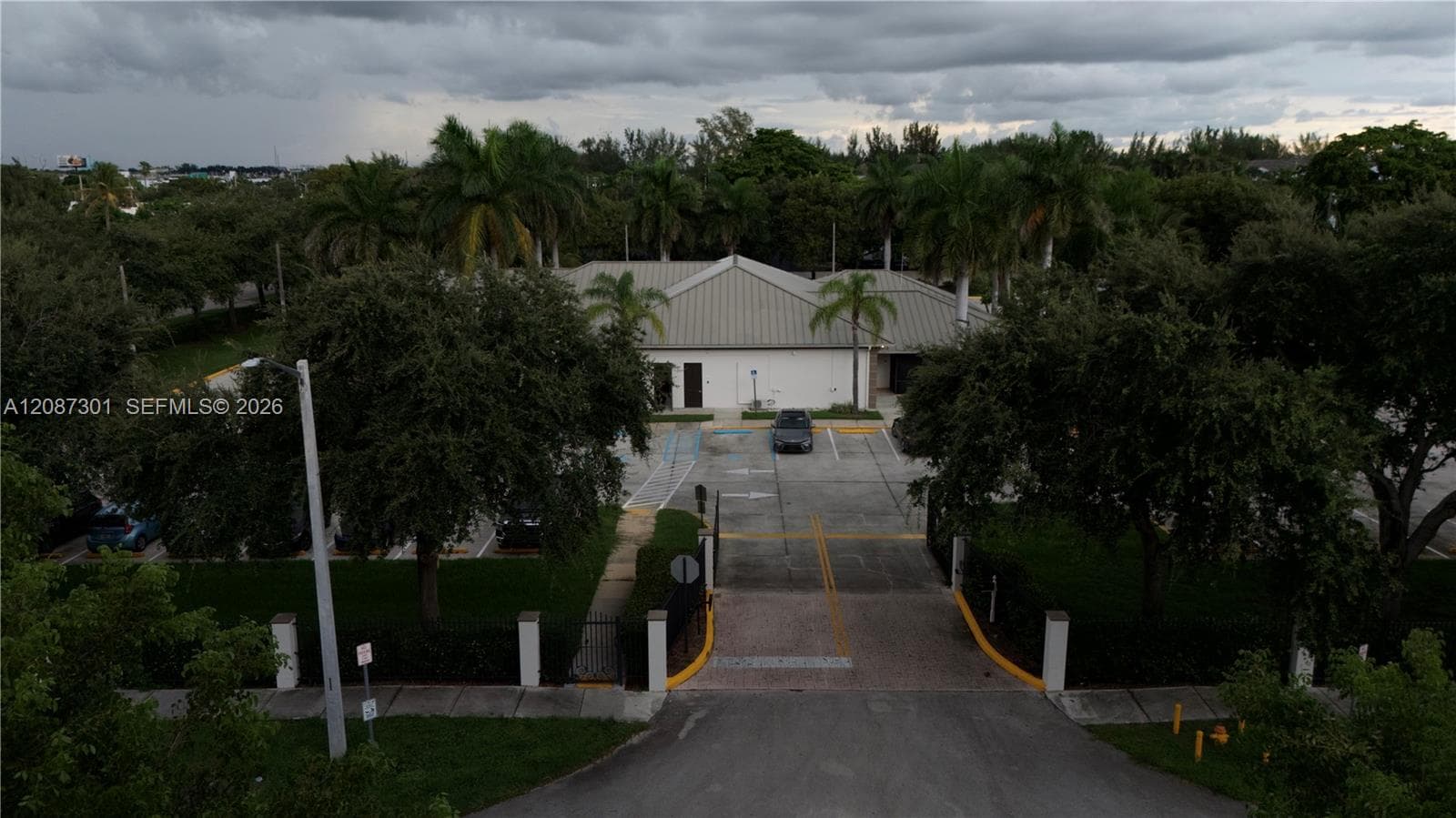 PARKSIDE TOWERS CONDO · #518 in Hallandale Beach - Photo 20