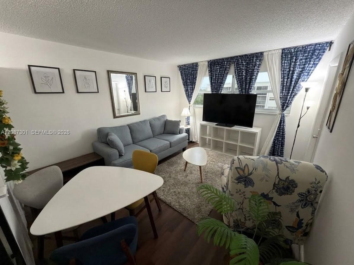 PARKSIDE TOWERS CONDO · #518 in Hallandale Beach - Photo 10
