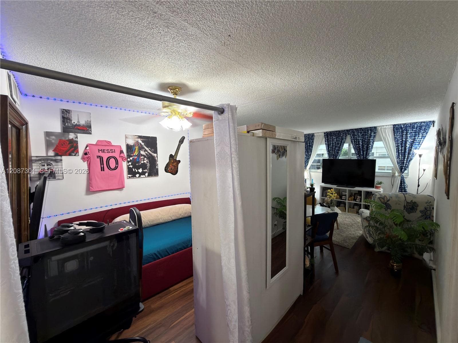 PARKSIDE TOWERS CONDO · #518 in Hallandale Beach - Photo 15