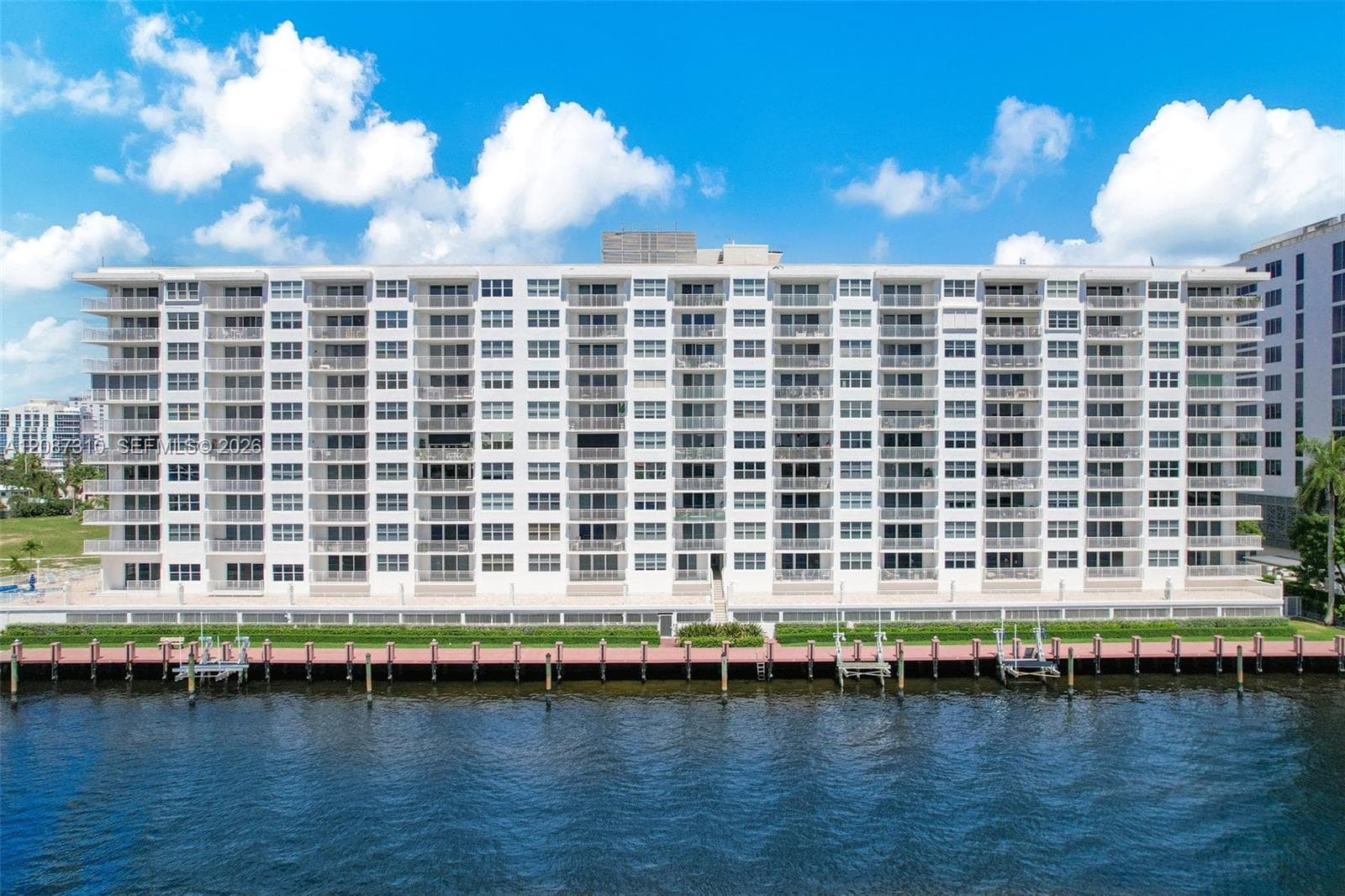 The Ritz-Carlton Residences Fort Lauderdale Bayshore Drive · #1009 in Fort Lauderdale - Photo 58
