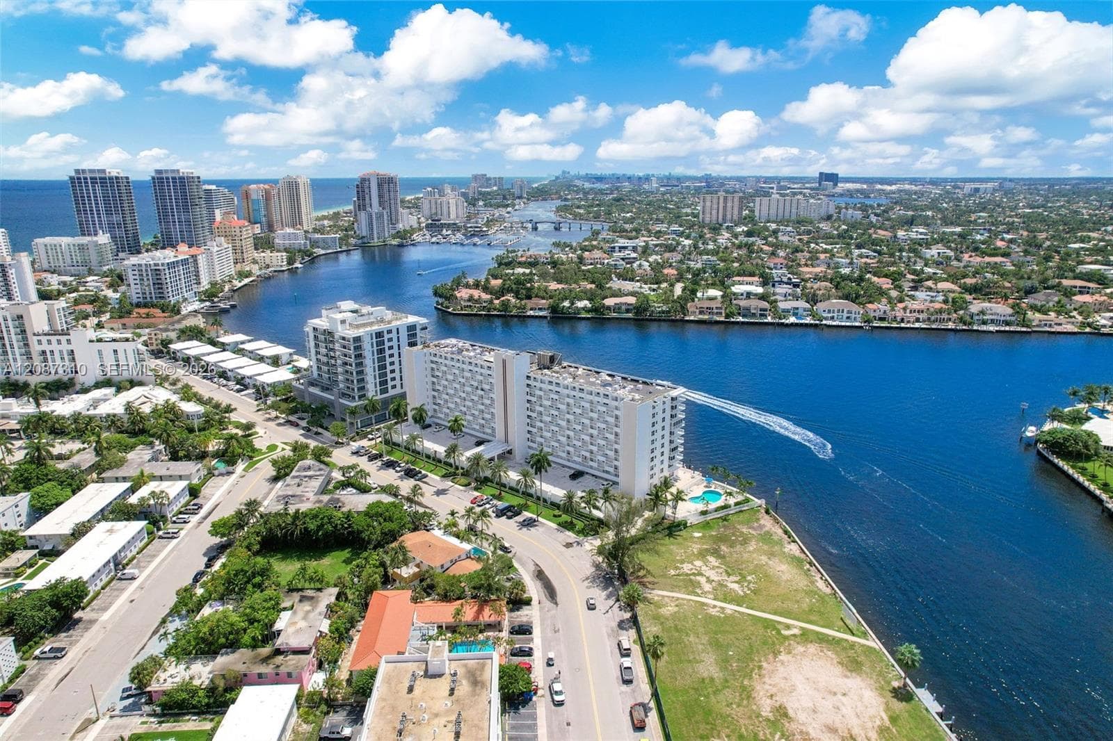 The Ritz-Carlton Residences Fort Lauderdale Bayshore Drive · #1009 in Fort Lauderdale - Photo 60