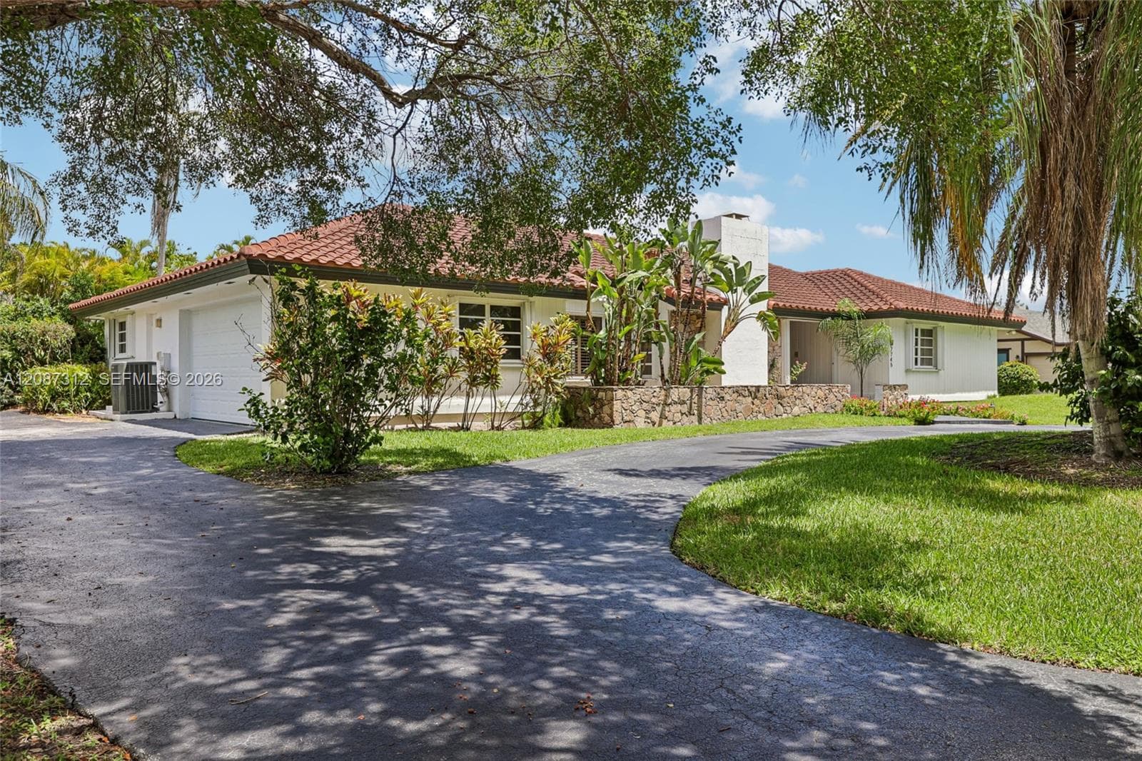 7745 SW 183rd Ter photo 12