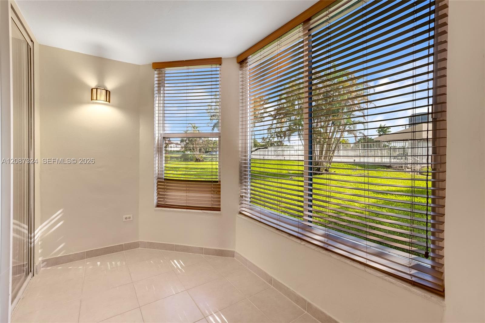 Rolling Green Condo · #D107 in Miami - Photo 3
