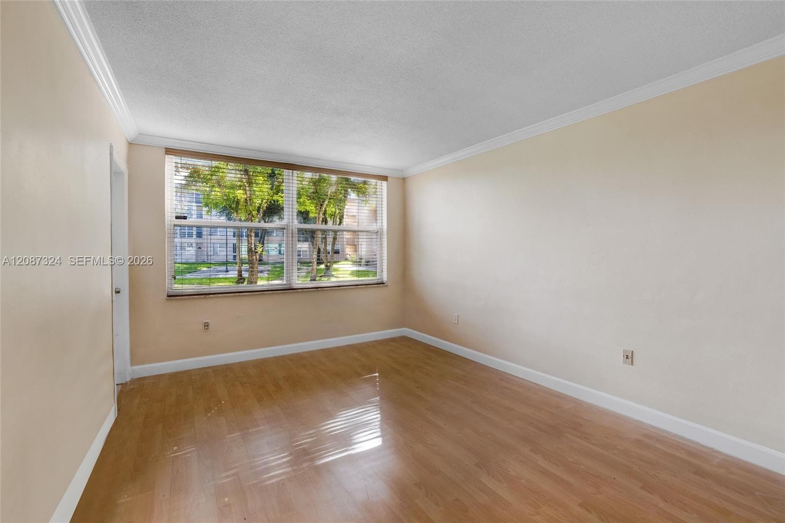 Rolling Green Condo · #D107 in Miami - Photo 21
