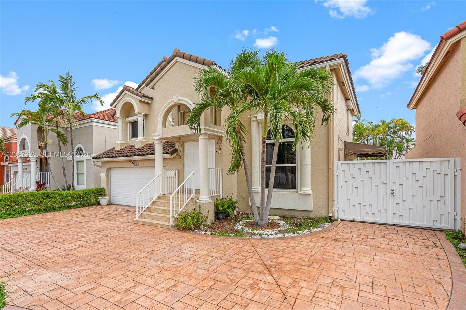 12415 NW 7th Street photo 3