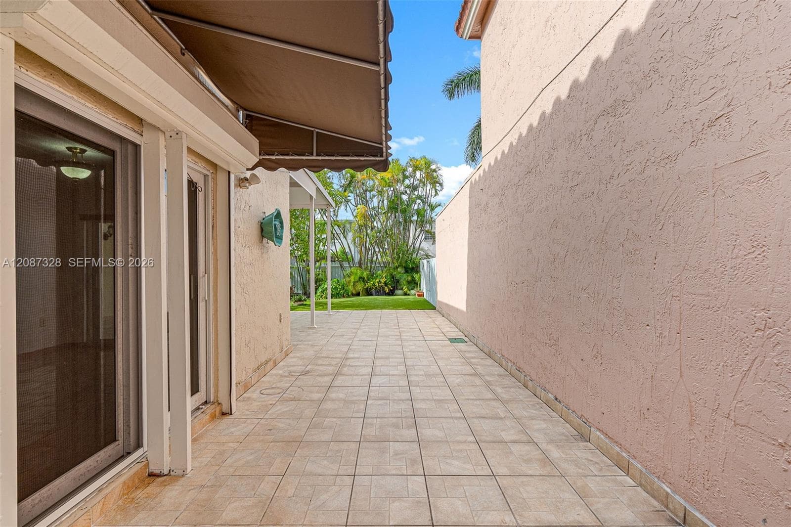 12415 NW 7th Street photo 28