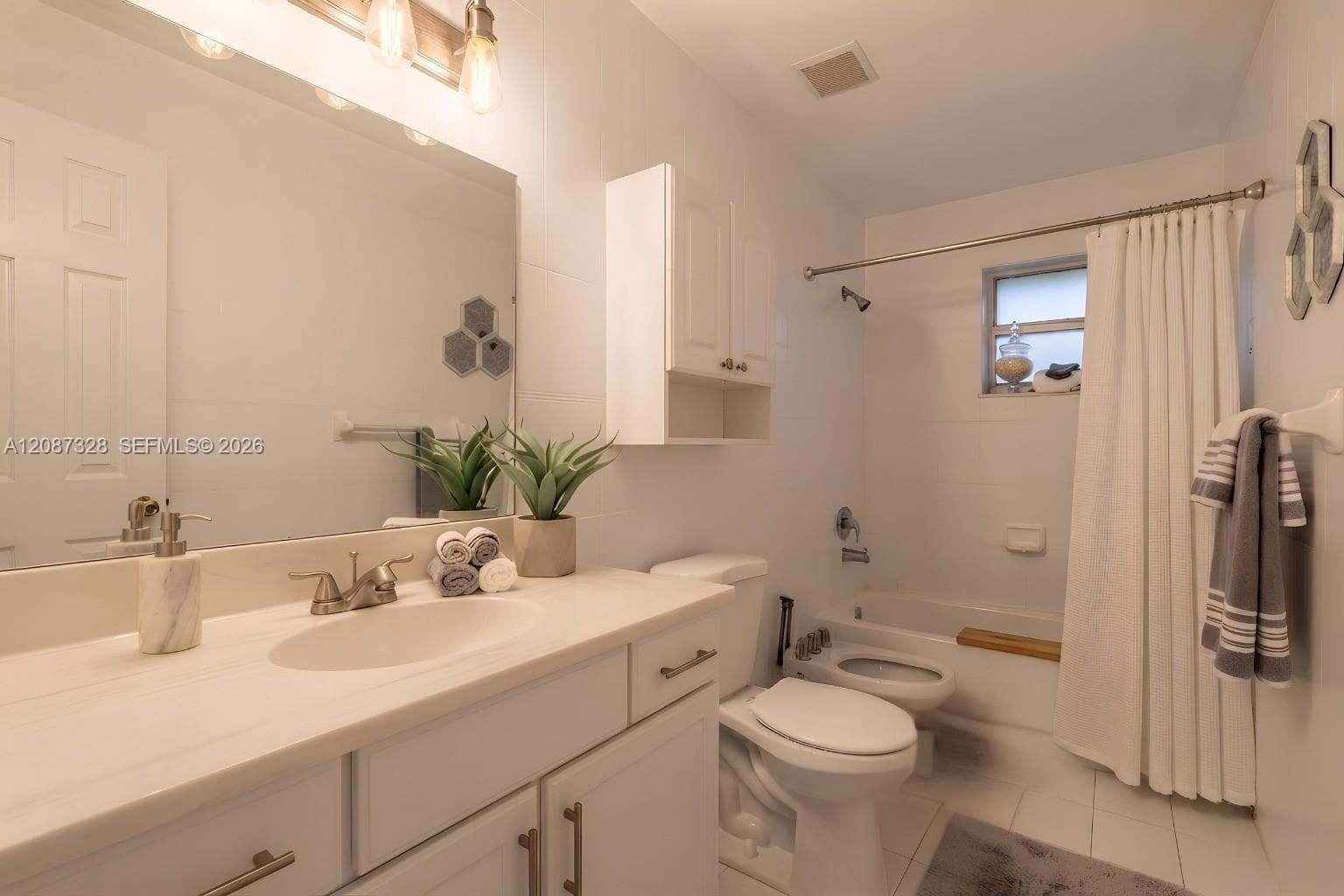 12415 NW 7th Street photo 20