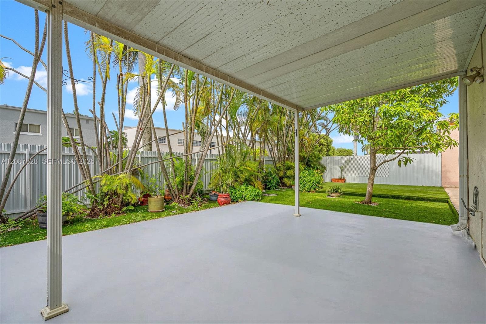 12415 NW 7th Street photo 34