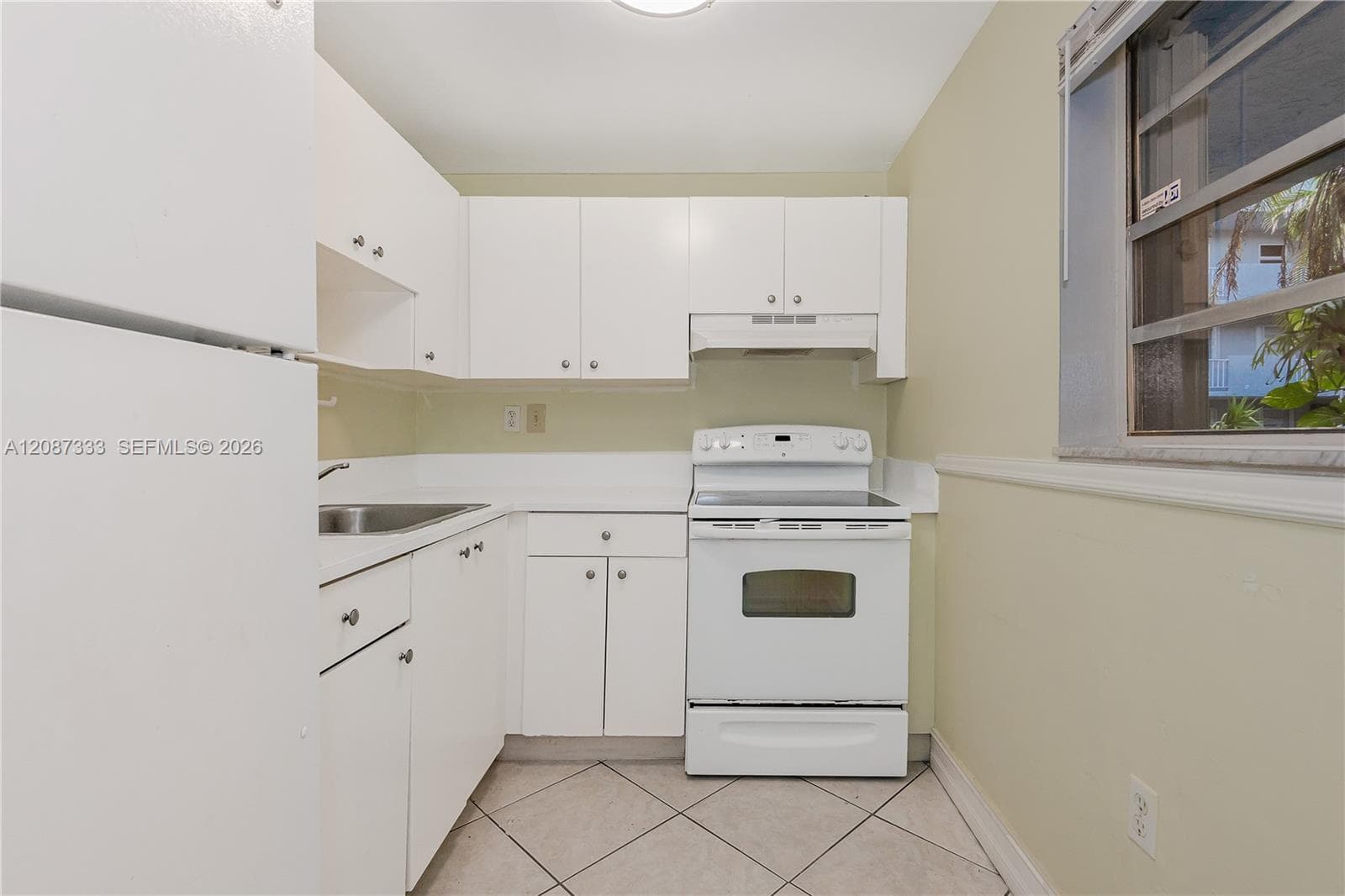 LOS SUENOS CONDO · #F126 in Hialeah - Photo 13