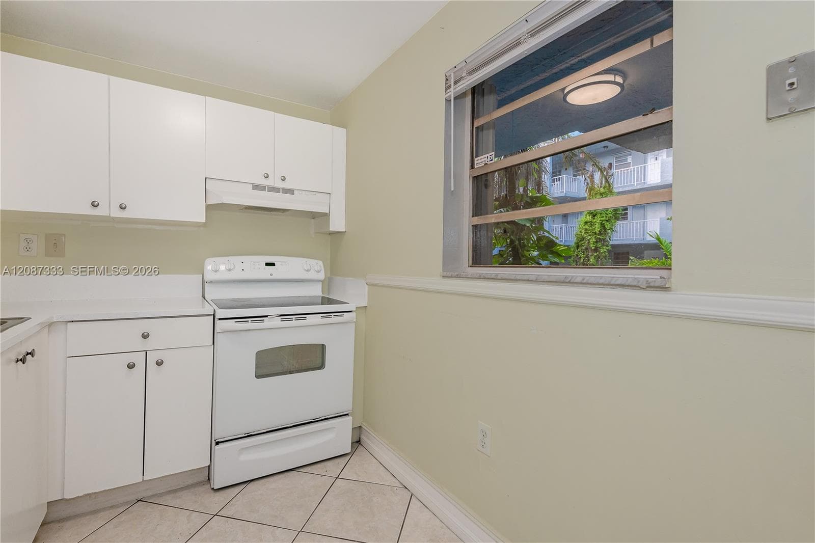 LOS SUENOS CONDO · #F126 in Hialeah - Photo 12