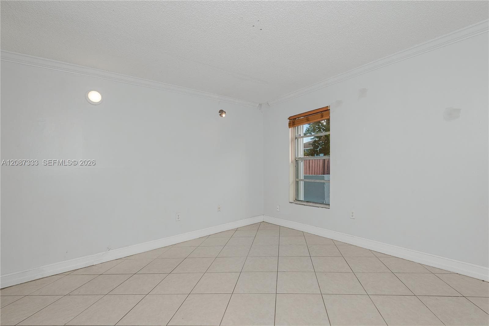 LOS SUENOS CONDO · #F126 in Hialeah - Photo 18