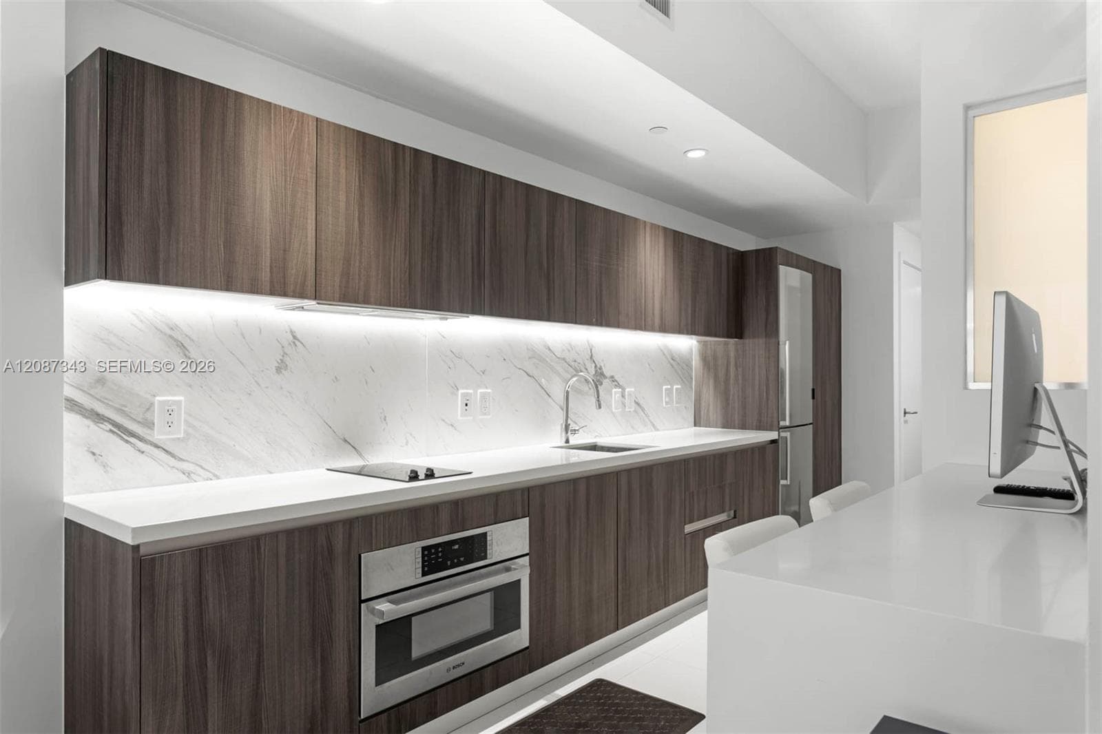 Paramount Miami Worldcenter · #300 in Miami - Photo 3