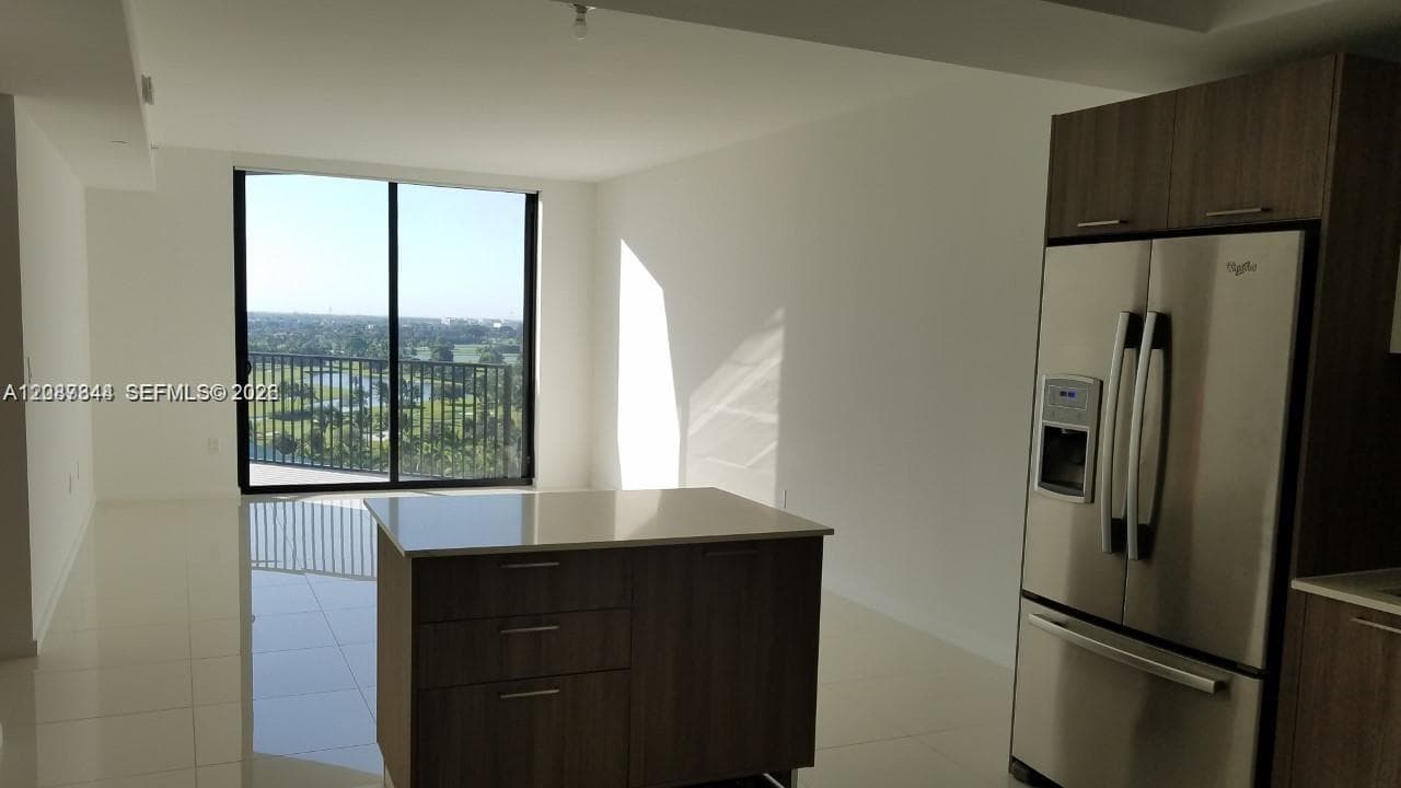 5300 PASEO CONDO · #1012 in Doral - Photo 4