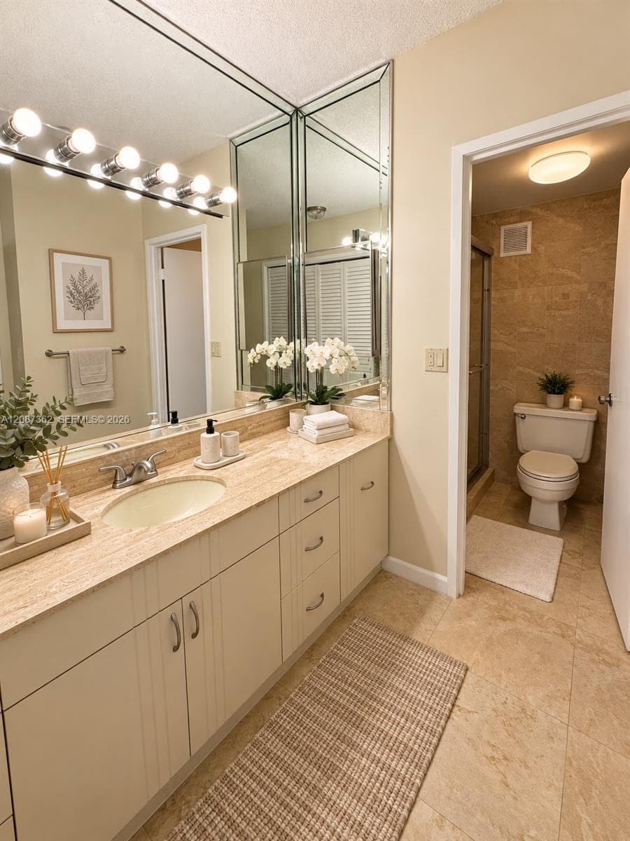 SEA AIR TOWERS CONDO · #1606 in Hollywood - Photo 16