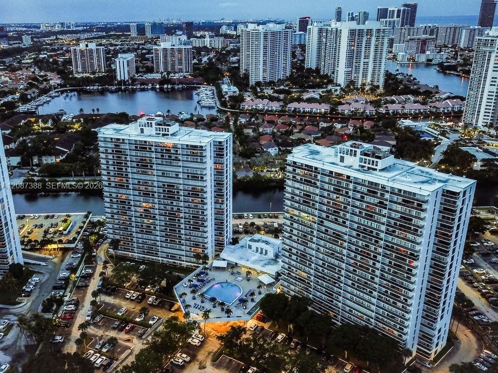 FLAMENCO TOWER · #1807 in Aventura - Photo 7