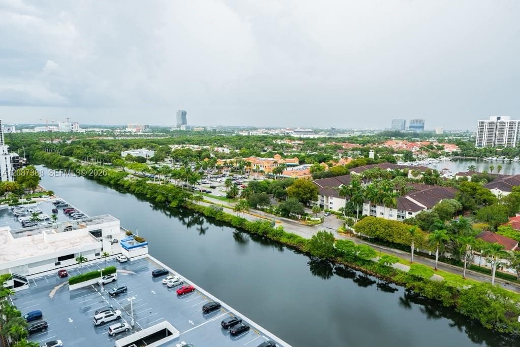 FLAMENCO TOWER · #1807 in Aventura - Photo 9