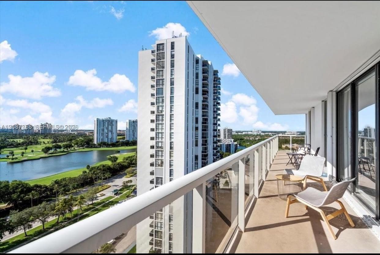 FLAMENCO TOWER · #1807 in Aventura - Photo 18