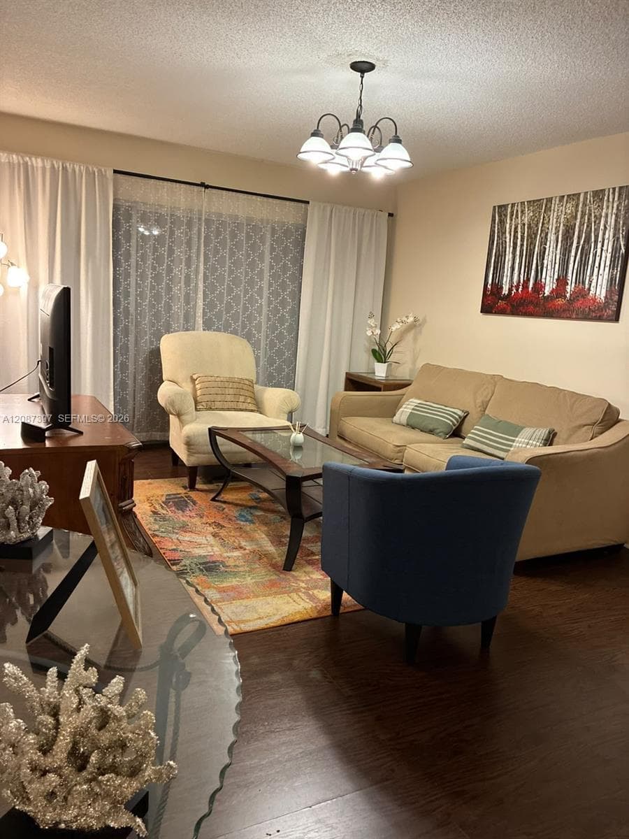casa del rio · #307 in Boca Raton - Photo 5