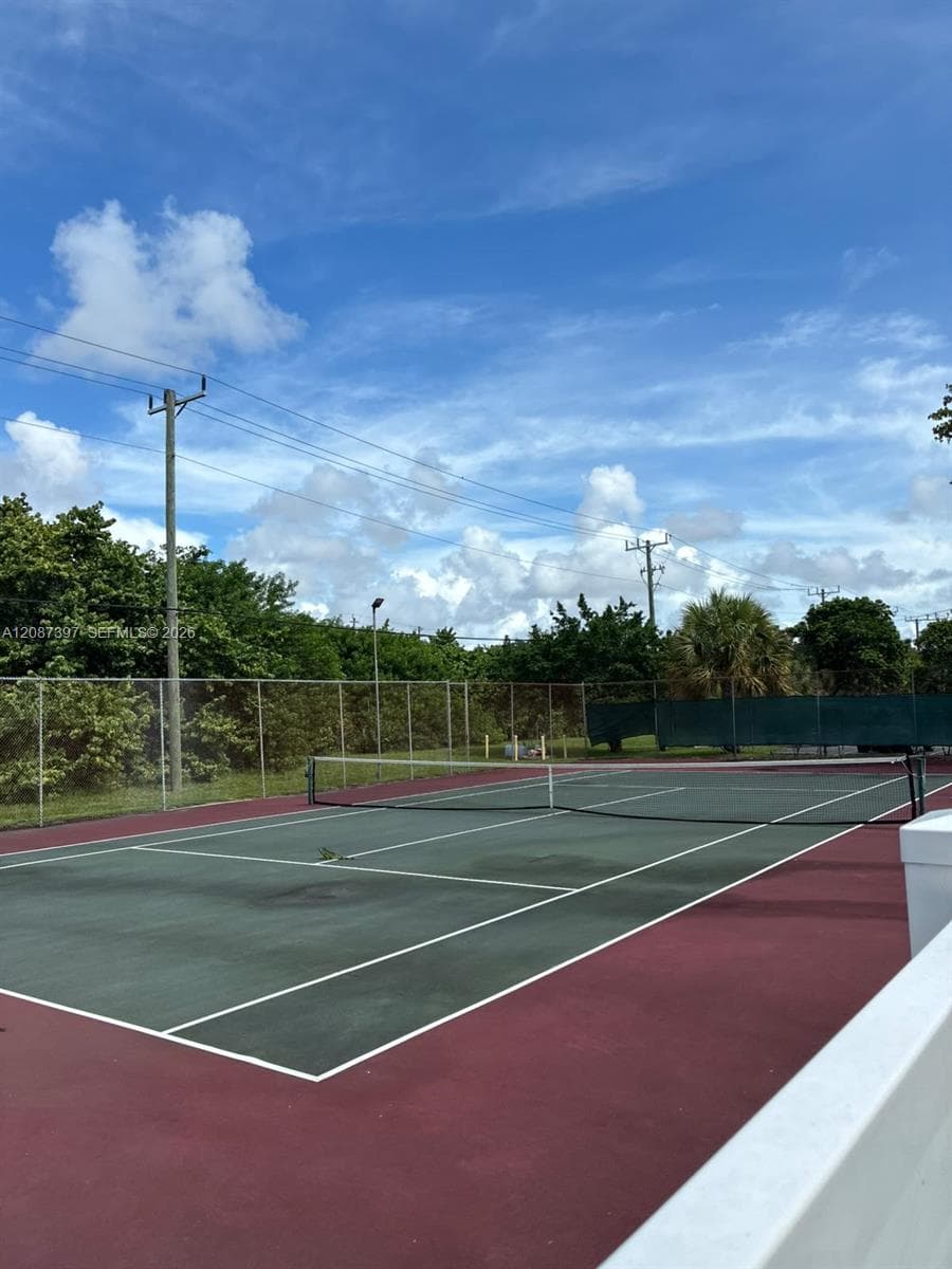 casa del rio · #307 in Boca Raton - Photo 10