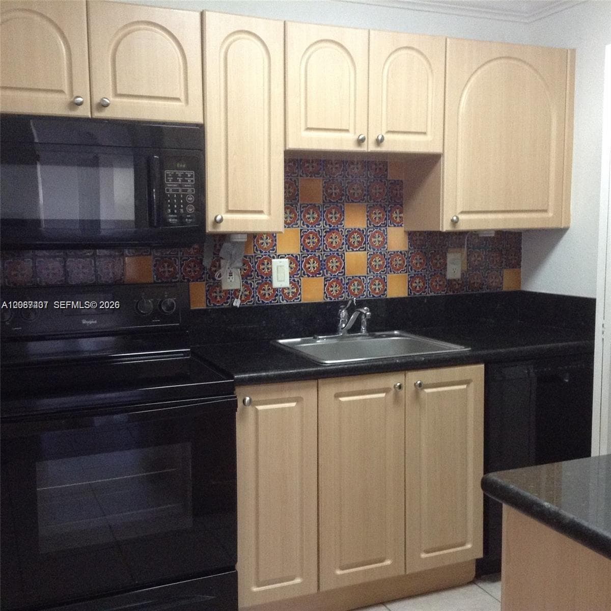 PALM COVE CONDO · #201 in Miami - Photo 8