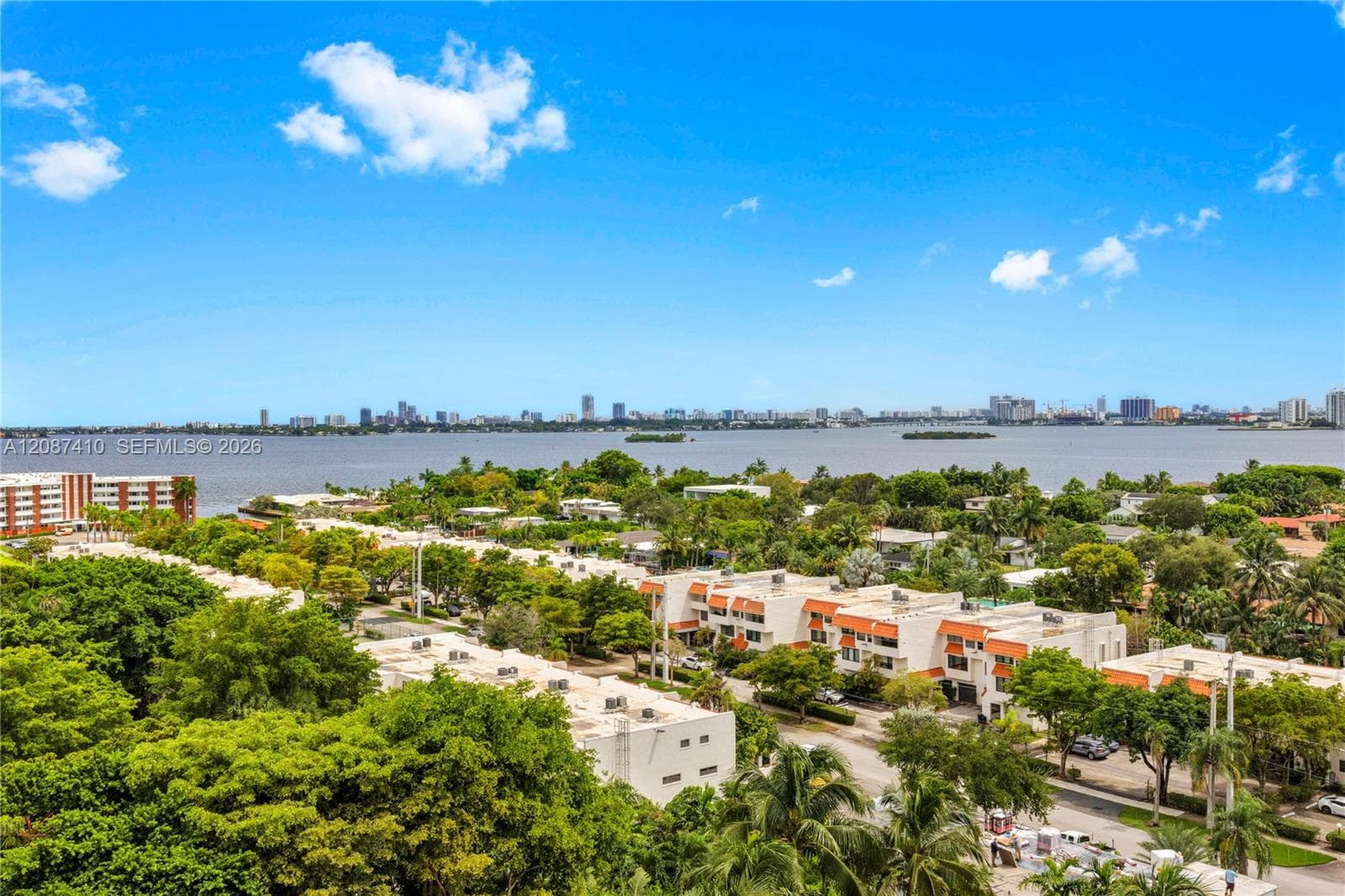 TOWERS OF QUAYSIDE CONDO · #1206 in Miami - Photo 7