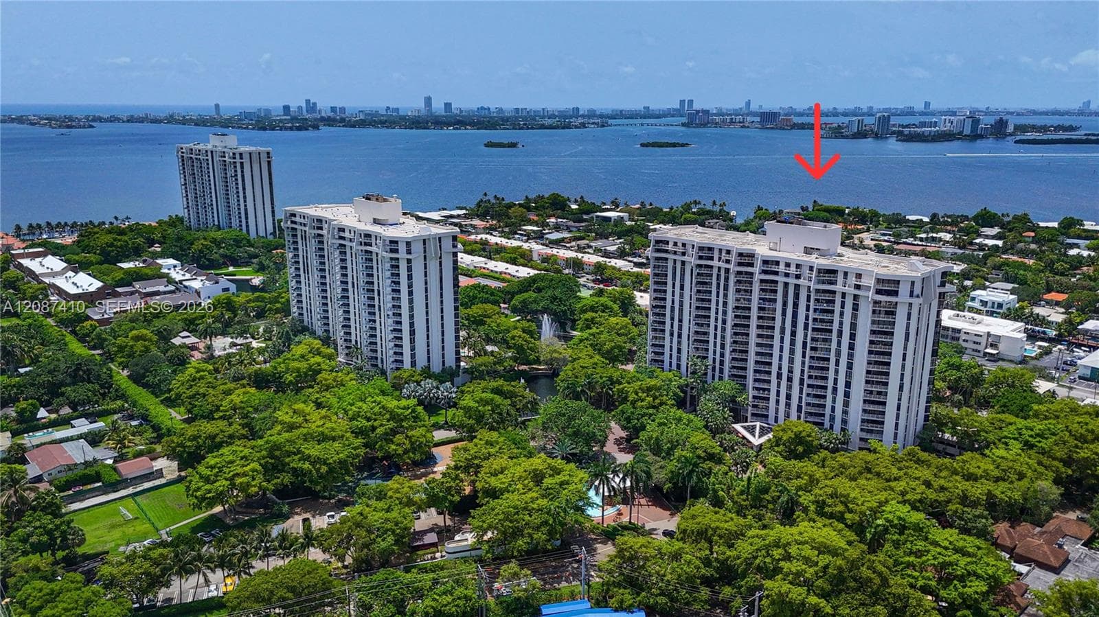 TOWERS OF QUAYSIDE CONDO · #1206 in Miami - Photo 1