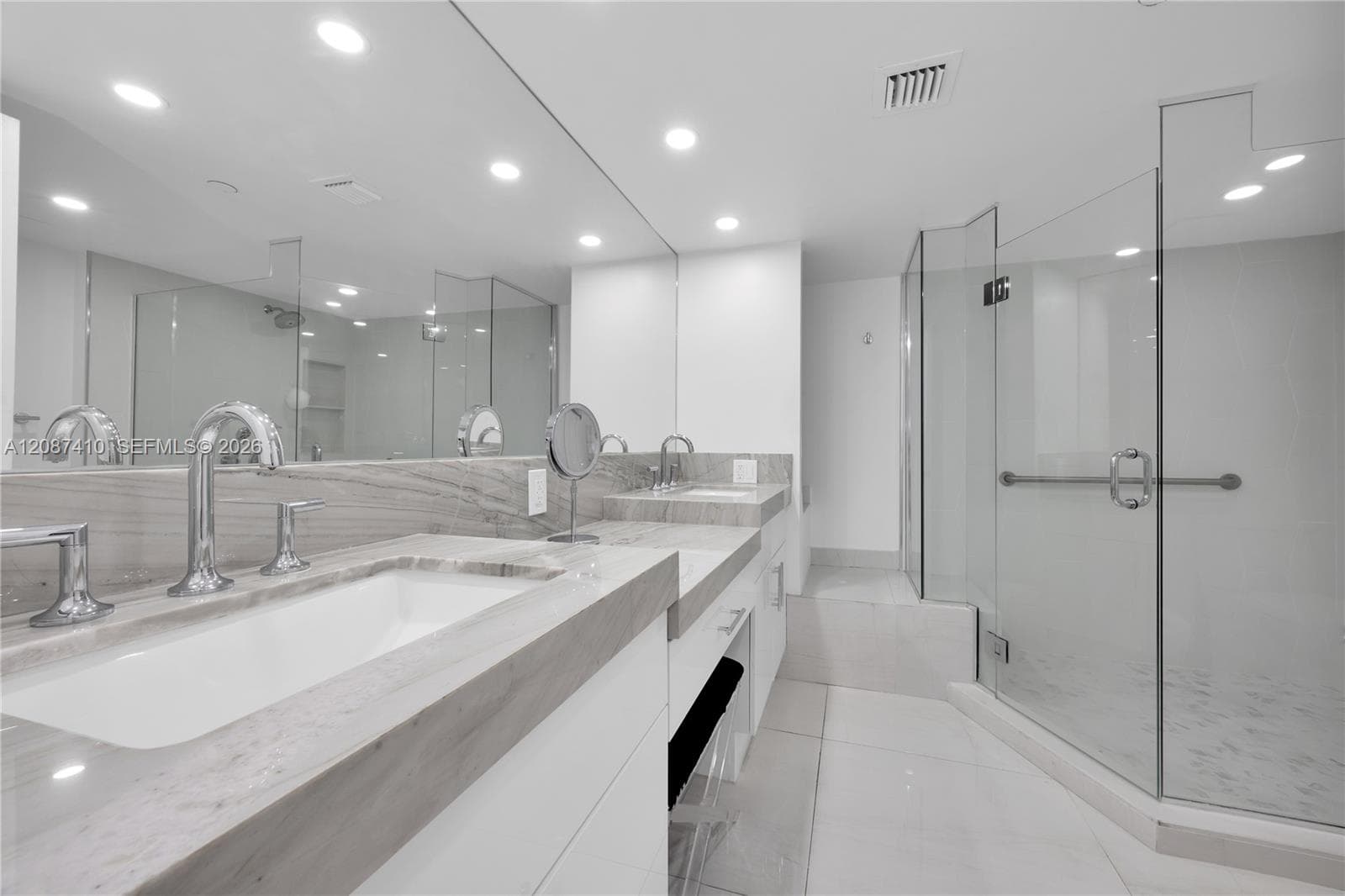 TOWERS OF QUAYSIDE CONDO · #1206 in Miami - Photo 28